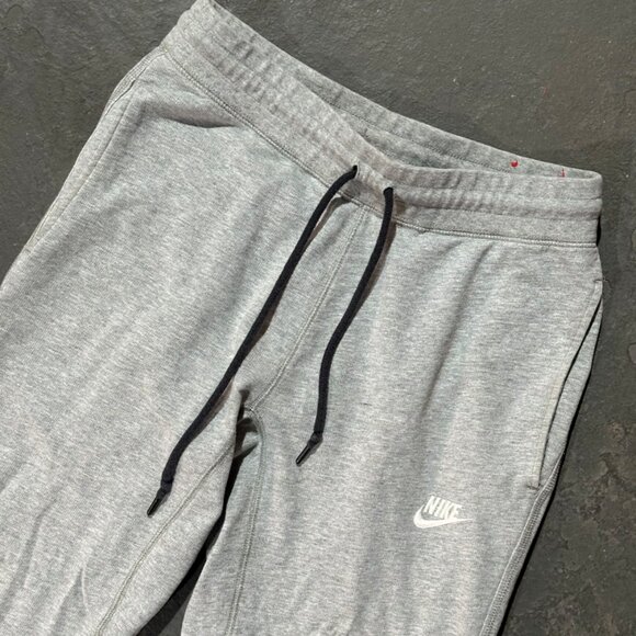 Nike Trousers - Picture 3 of 6
